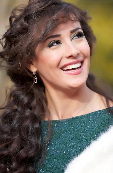 صور الفنانة كندة حنا